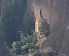 Colombia-aparicion-de-la-Virgen-Maria-en-los-cerros-sagrados2.jpg