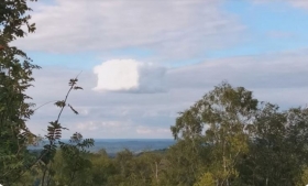Nube-cubo-filmado-en-Inglaterra.jpg