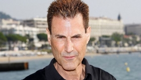 uri-geller-hace-un-llamado-a-la-desclasificacion-de-los-informes-ovni.jpg