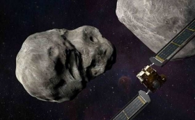 La-sonda-espacial-DART-choca-con-el-asteroide-Dimorphos.jpg