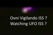 Ovni-Vigilando-ISS.JPG