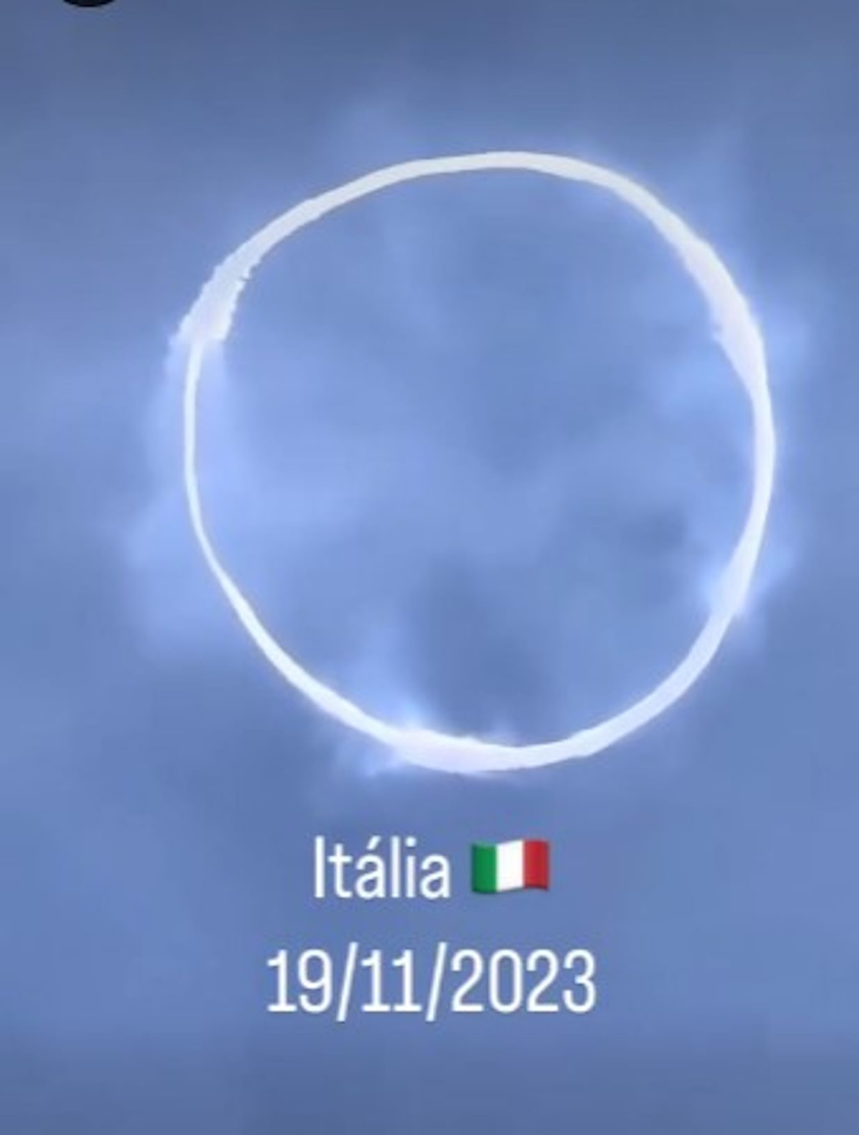 Arco de luz visto por los testigos en Italia